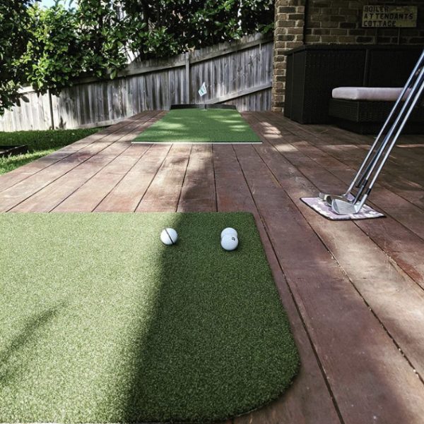 Big Moss Commander Patio Series Putting and Chipping Green (3' x 15')